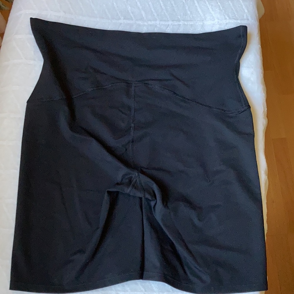 Spanx Shaping Compression Crop Short - image 8